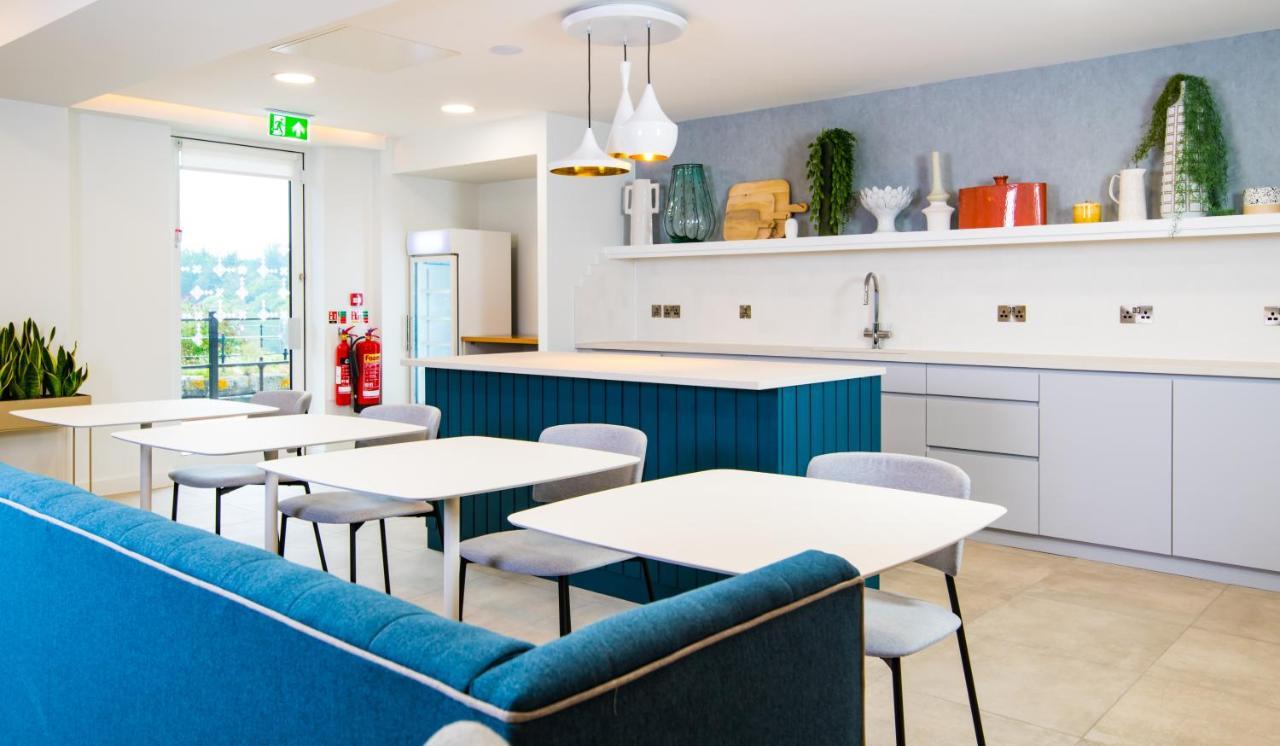 Staybridge Suites - Cardiff By Ihg Εξωτερικό φωτογραφία